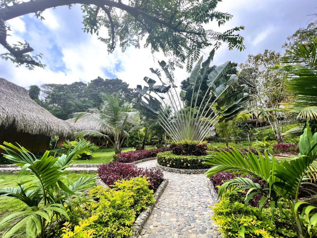 Ecohabs Bamboo Parque Tayrona - Les meilleurs endroits à visiter en Colombie pour les couples - GRANDGOLDMAN.COM