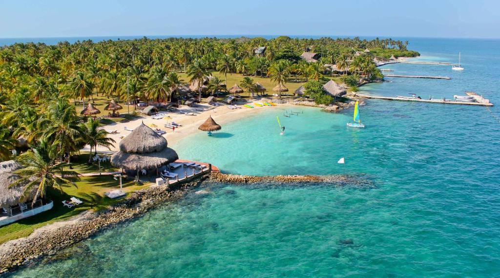 Hôtel Punta Faro, Isla Mucura - Les meilleurs endroits à visiter en Colombie pour les couples - GRANDGOLDMAN.COM