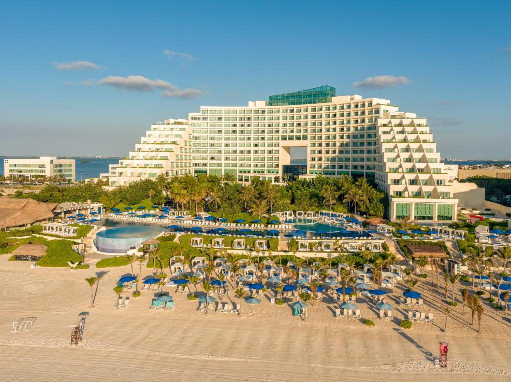 Live Aqua Beach Resort Cancún - Adults Only All Inclusive - Best All Inclusive Resorts in MEXICO (Adults Only)