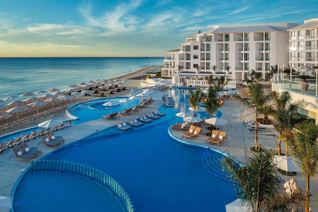 Playacar Palace All Inclusive - Best All Inclusive Resorts For Families PLAYA DEL CARMEN (With Waterparks)