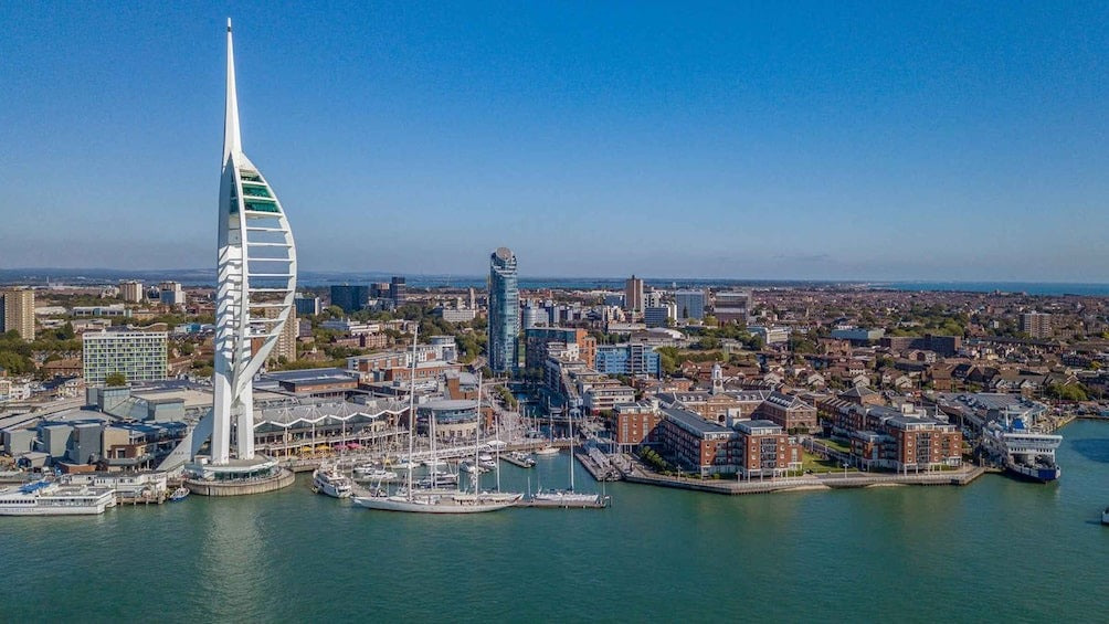 Portsmouth: Spinnaker Tower