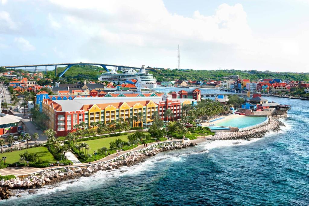 Renaissance Wind Creek Curacao Resort : Meilleur complexe hôtelier tout compris des Caraïbes pour les familles de gourmets - grandgoldman.com