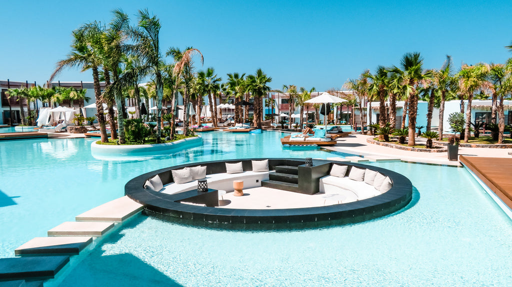 Stella Island Luxury Resort & Spa - How Far in Advance Should You Book an All-inclusive Resort ? - GRANDGOLDMAN.COM