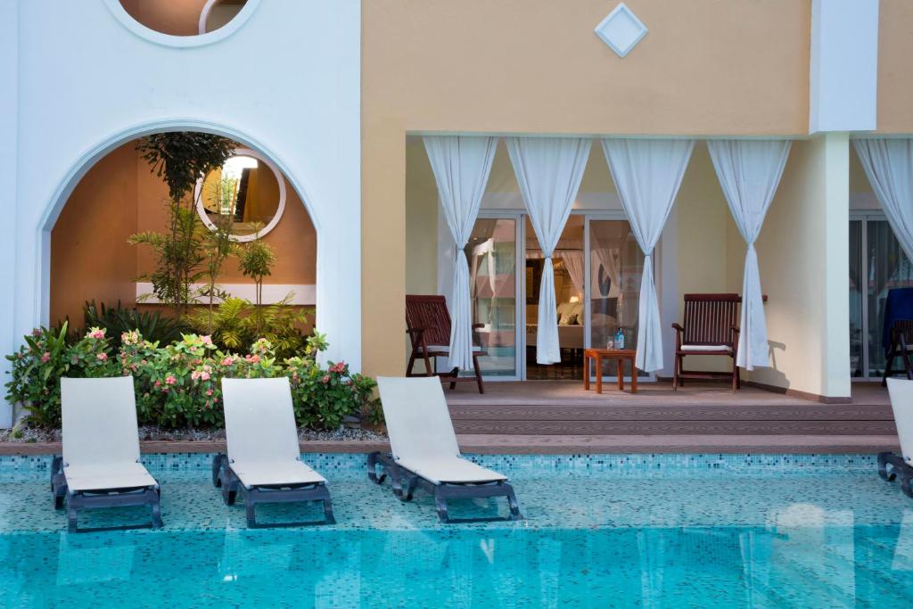 TRS Turquesa Hotel - Les meilleurs complexes hôteliers tout compris à Punta Cana avec chambres avec accès à la piscine - GRANDGOLDMAN.COM