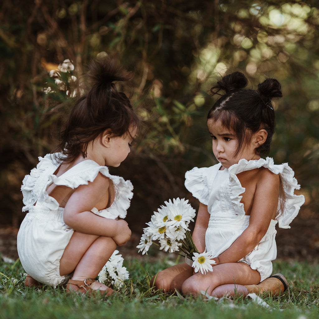 Unique Flower Girl Outfits To Suit Every Style - Modern Wedding