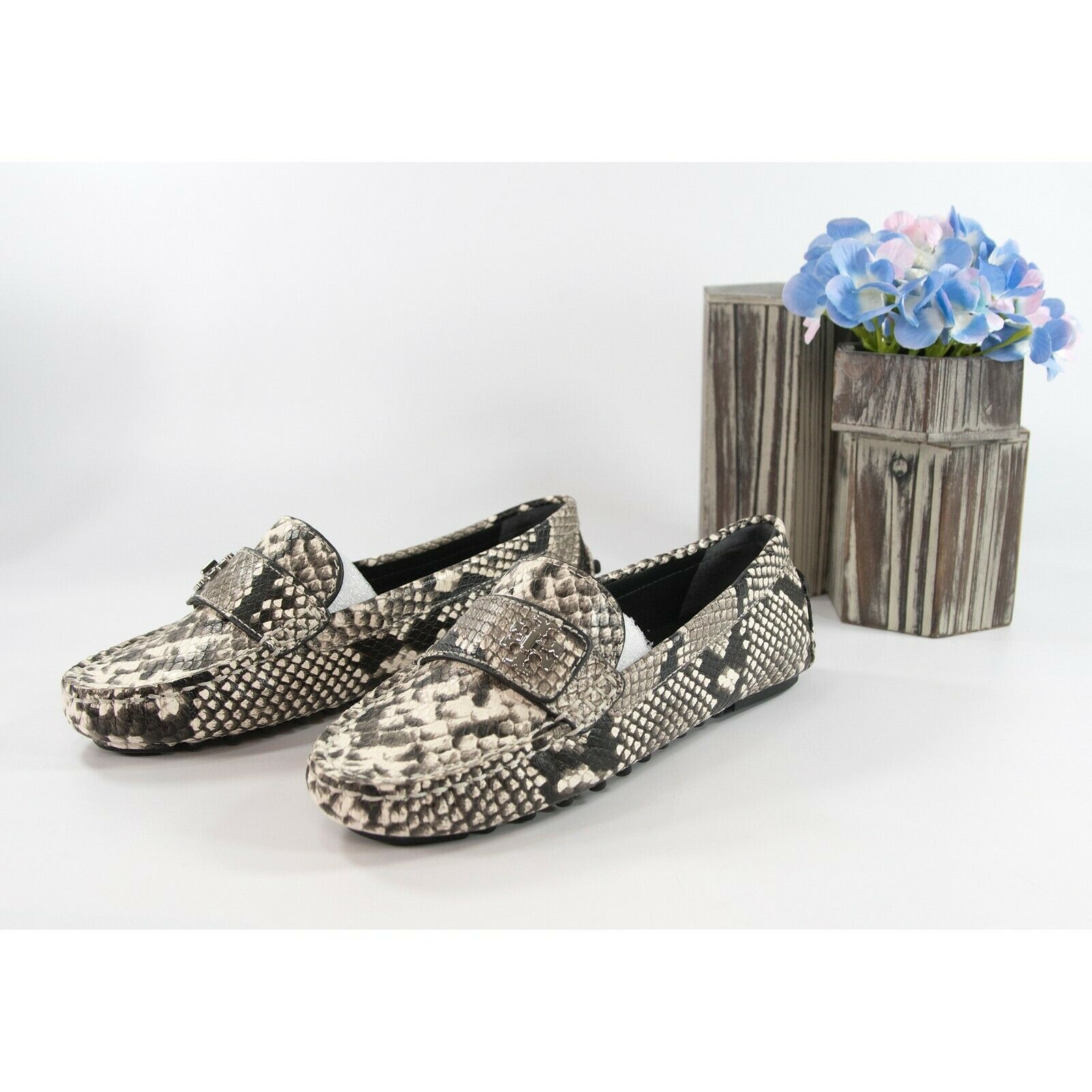 Tory Burch Kira Warm Roccio Snake Leather Driver Moccasin Flats Sz 6 N –  Design Her Boutique