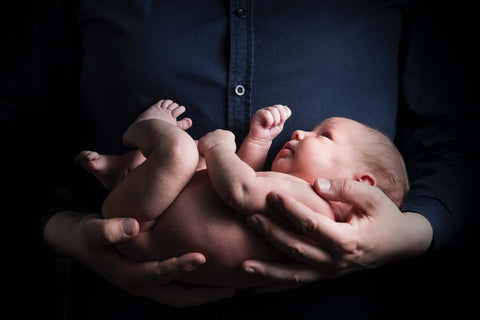 Moisturizing-Newborn-Baby-Skin-Care