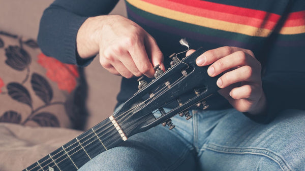 Instrument care & maintenance - tuning a guitar