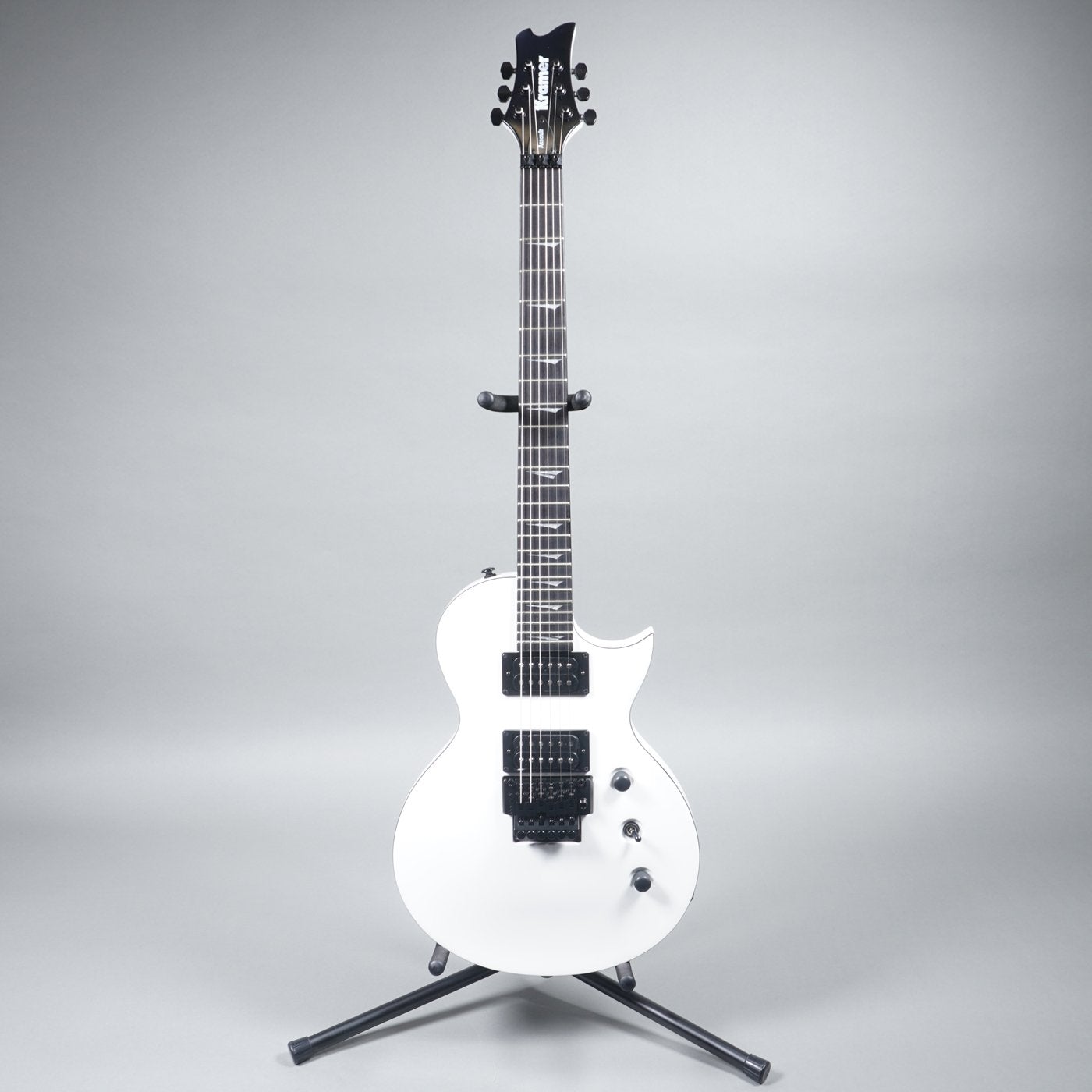 kramer assault 220 electric guitar alpine white