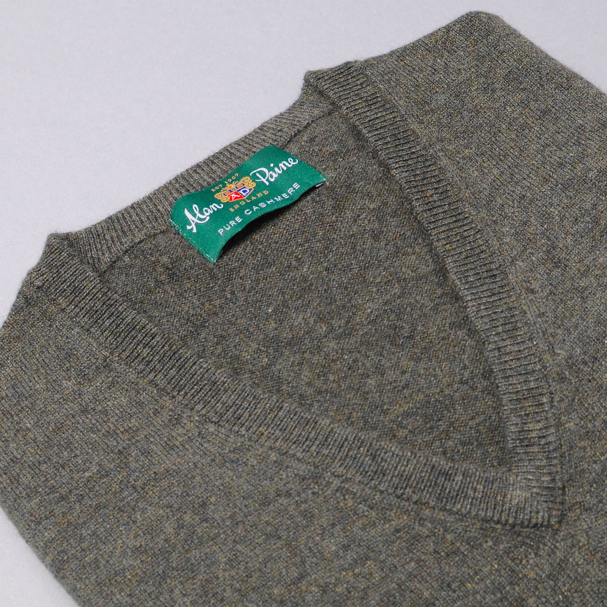 Alan Paine Cashmere V-Neck Sweater - Rosemary– Harrison Limited
