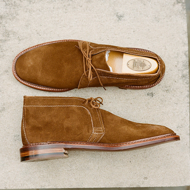 unlined suede chukka