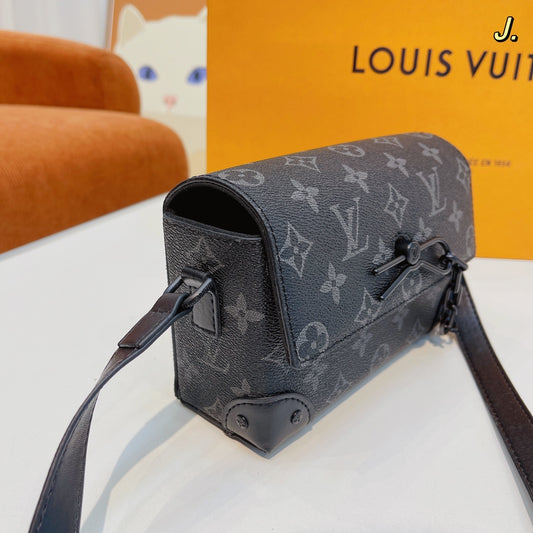 CHN LOUIS VUITTON 2022 new LV box bag Gu Ailing bag 103752