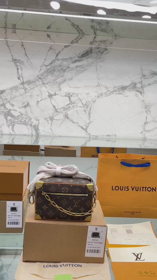 M58906 UNBOXING Louis Vuitton Soft Trunk Mini Monogram Eclipse