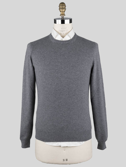 Pure cashmere crewneck sweater in Beige: Luxury Italian Knitwear