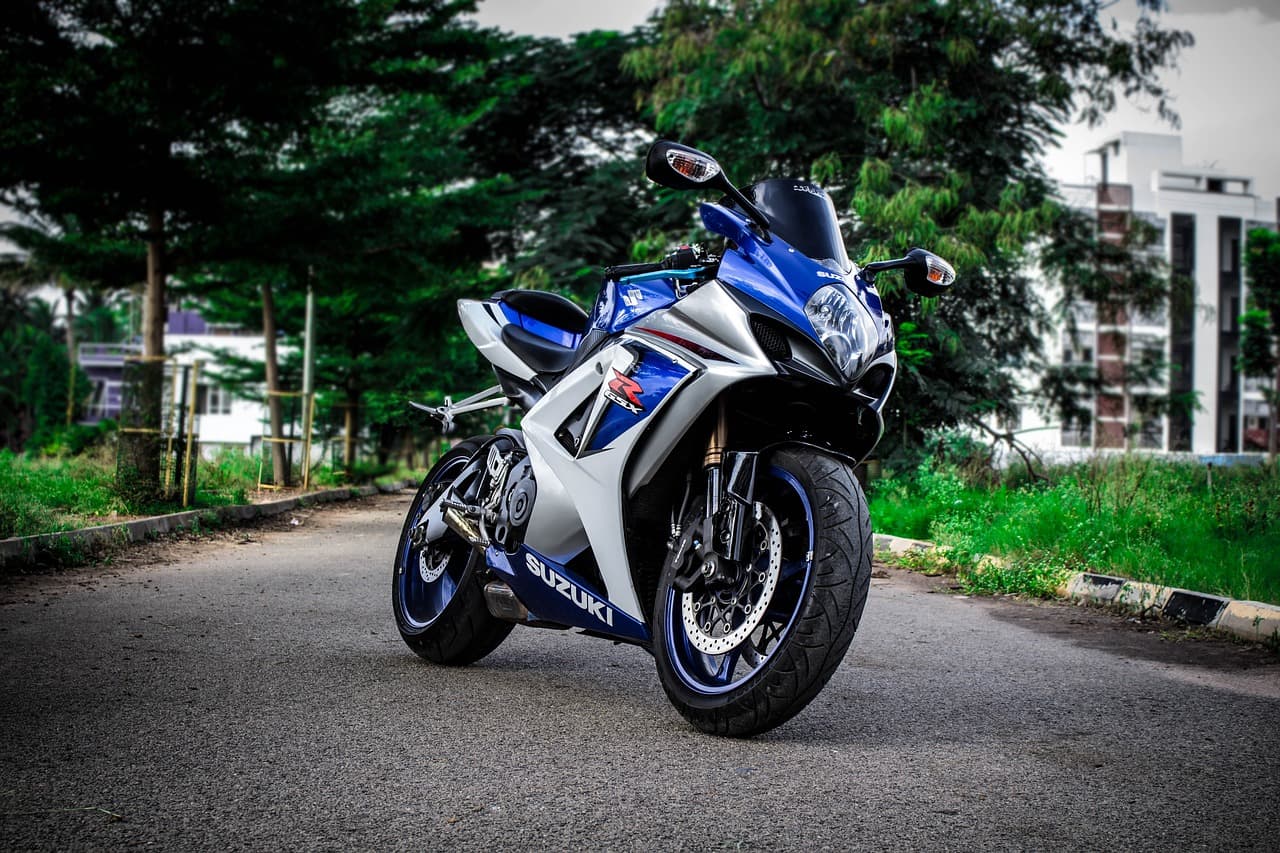 Ein vernetztes Motorradschloss für Suzuki