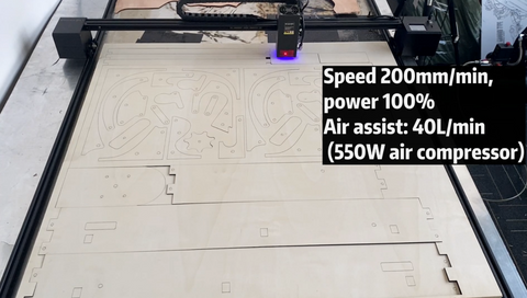 Lasergravierer für Holz