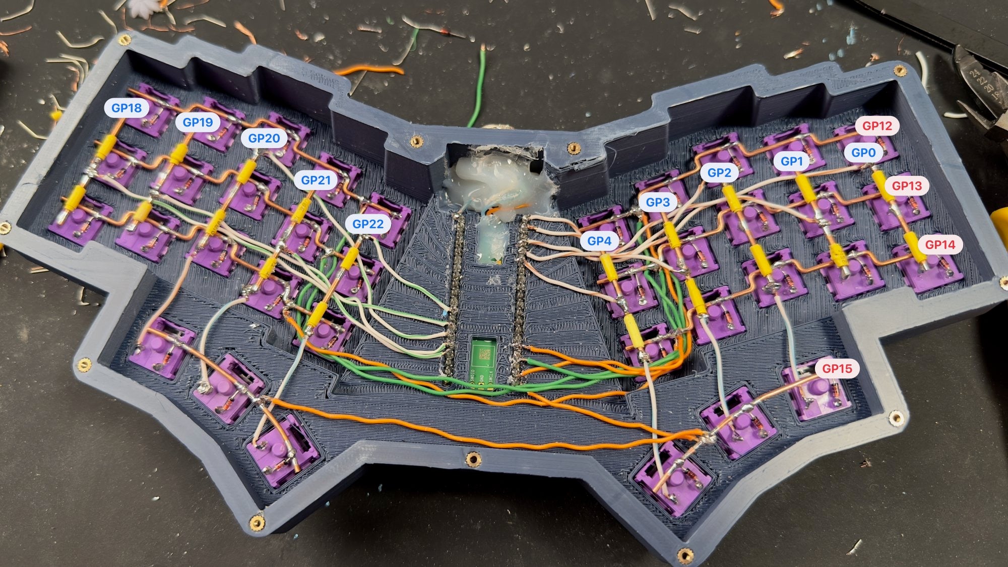 Annotated ScottoErgo wiring.