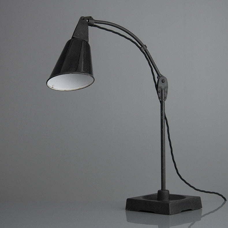 English-made Light by Walligraph