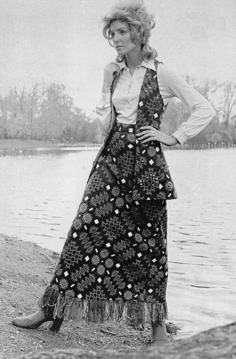 Melin Tregwynt 1970s skirt