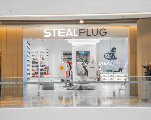 Stealplug store front