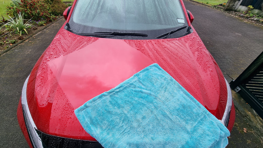 We were super impressed with the new performer drying towel from Rockcar, it is so absorbent and soft