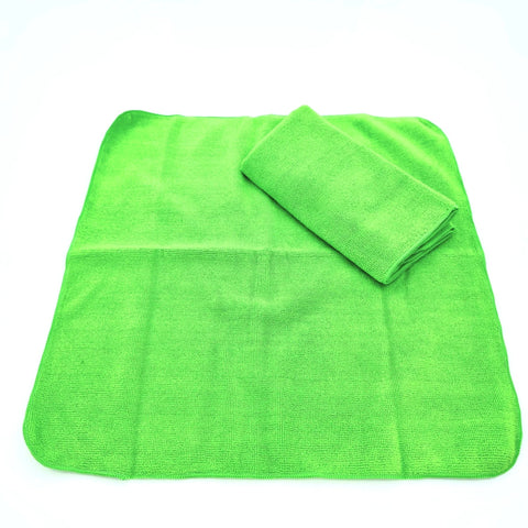 Our favorite microfiber cloth for detailing cars is the rockcar roadie