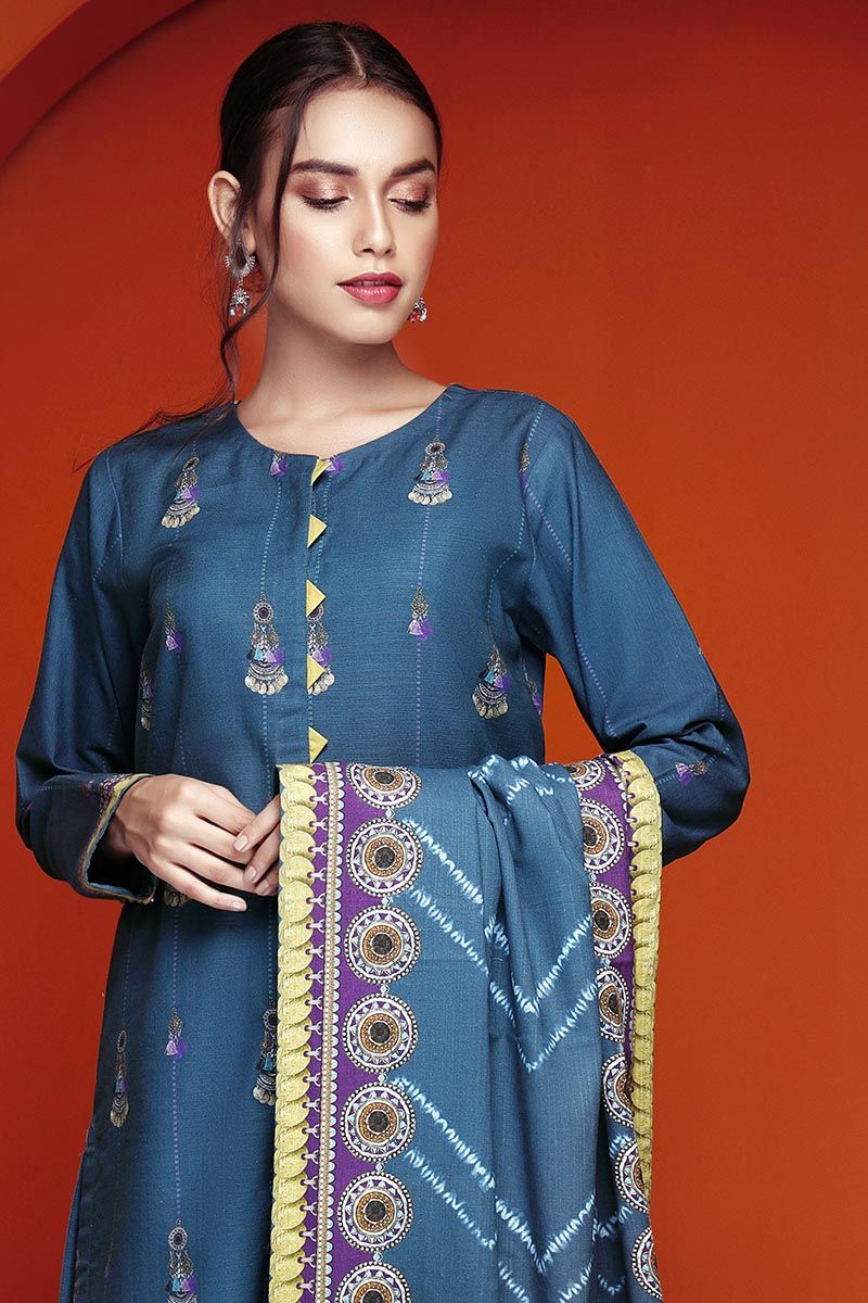 Gul Ahmed Winter Collection – 3 PC Digital Printed Khaddar Suit K-118 ...