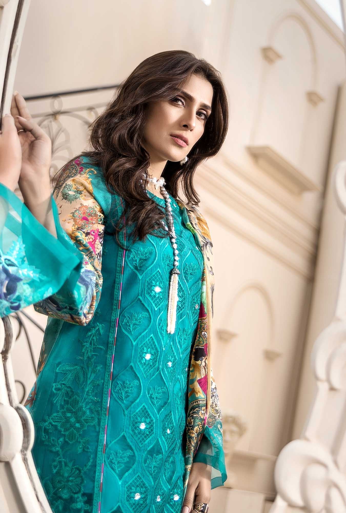 Noor by Saadia Asad Luxury Lawn Collection 2020 SWEVEND7A YourLibaas