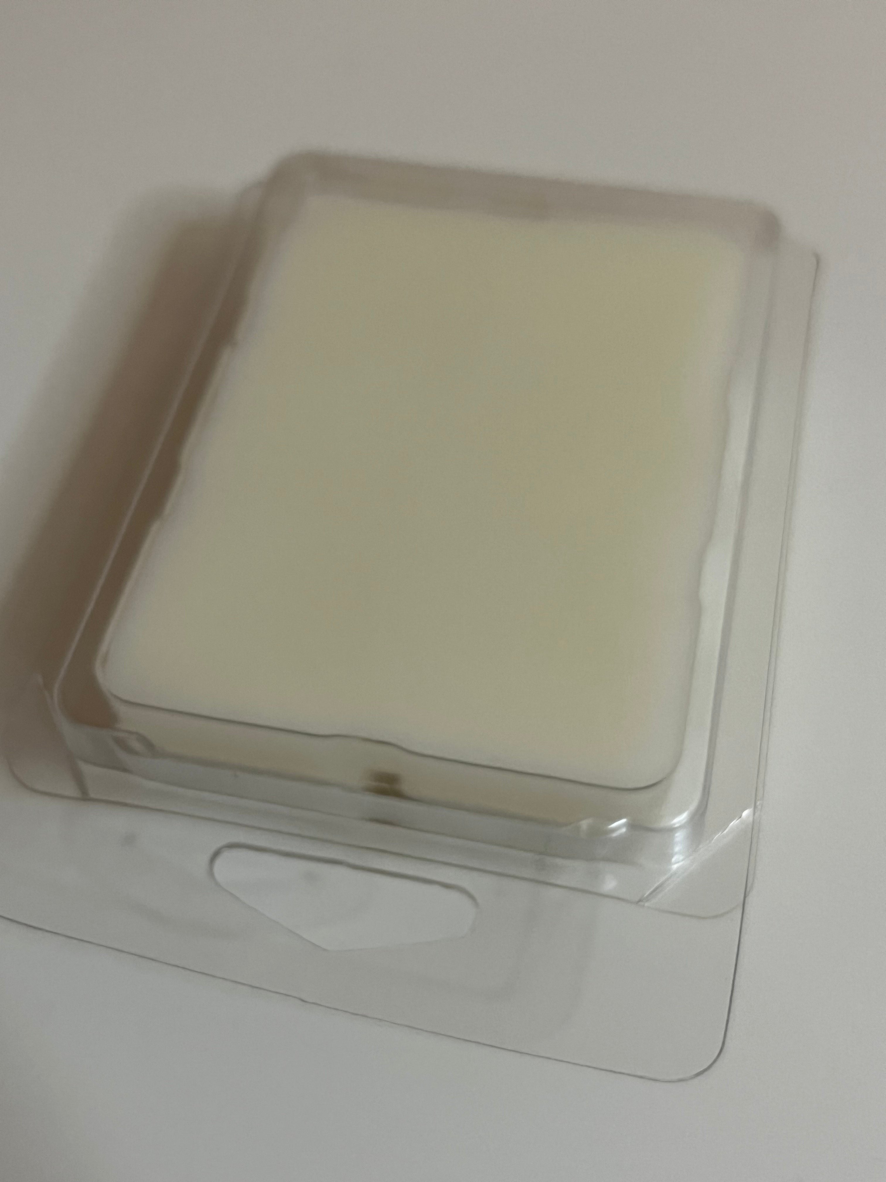 Cotton candy wax melt