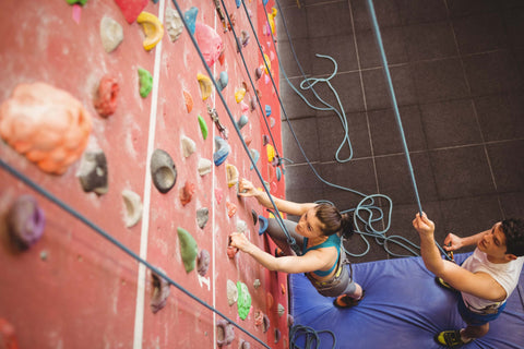 10 Ways to Get Your Friends Hooked on Climbing