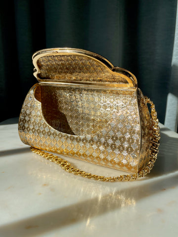 Vintage 18k gold bag open