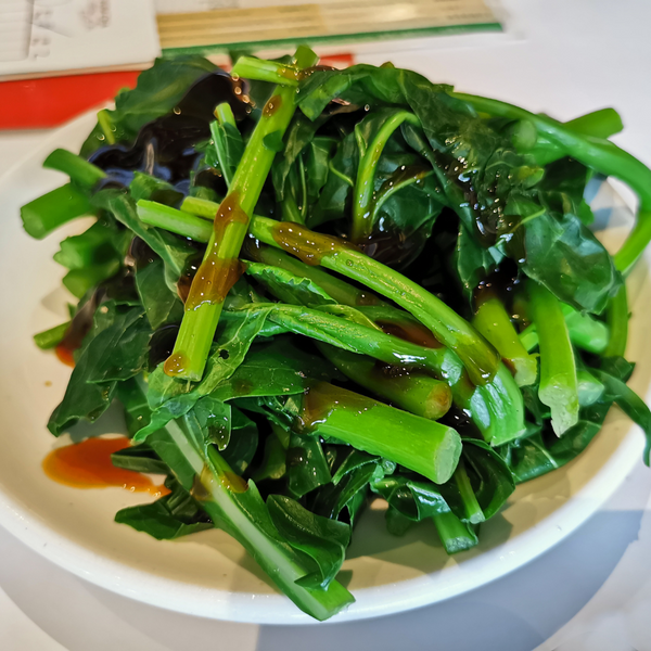 Choy Sum in Oyster Sauce