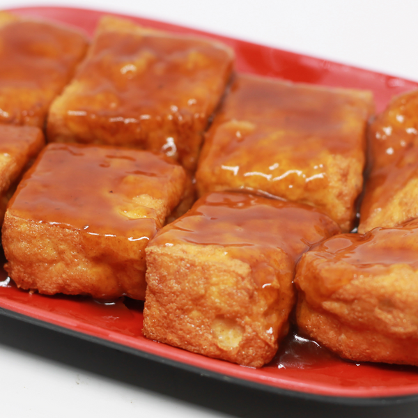 Fried Tofu with Spicy Sauce (麻婆豆腐)