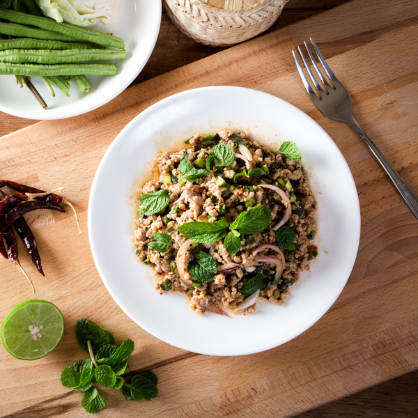 Laotian Spicy Minced Meat Salad (Larb)