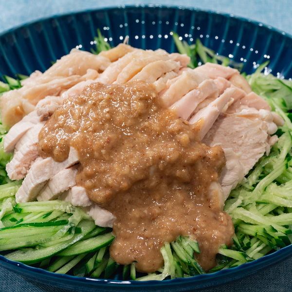 Sesame dressing on grilled chicken