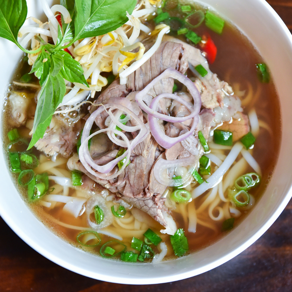 Vietnamese Noodle Soup (Pho)