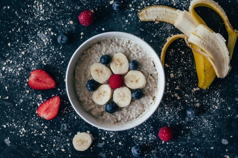 Gachas de avena con frutas