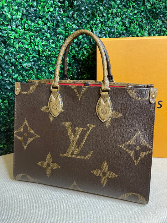 Louis Vuitton Multi-color Agenda PM – Lady Luxe Collection