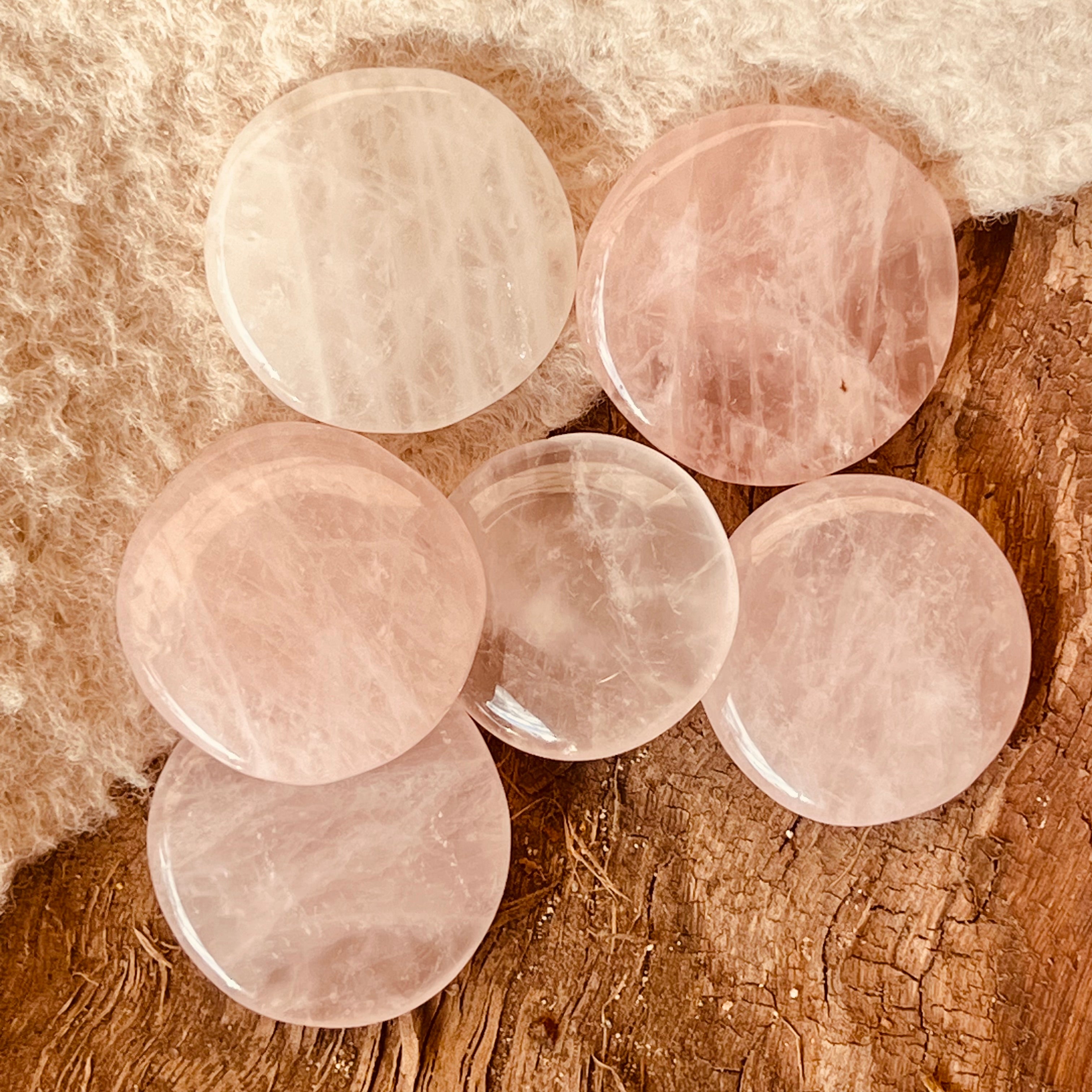 Palm stone cuart roz 4-5 cm