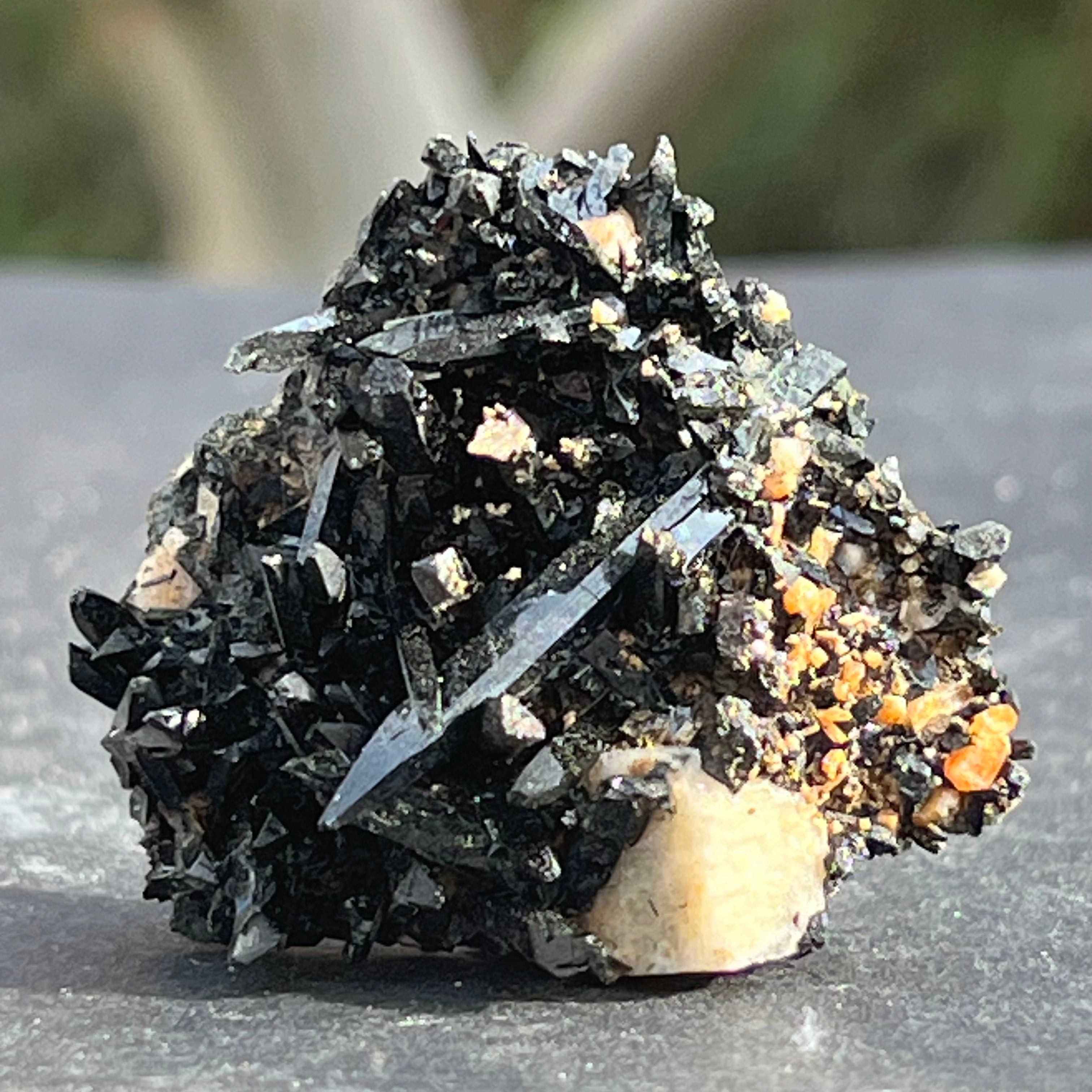 Cluster egirin mini cuart fumuriu/negru Zomba m13
