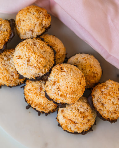 Coconut Apricot Macaroons