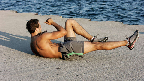 An athlete doing crunches