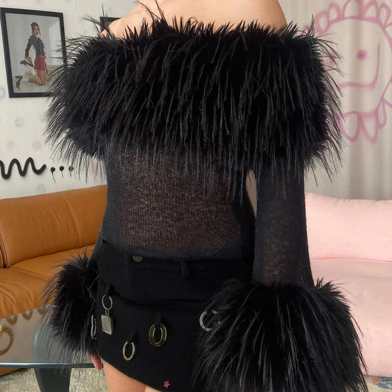 Feather tassel shoulder crop top for women in white/black - Image 5