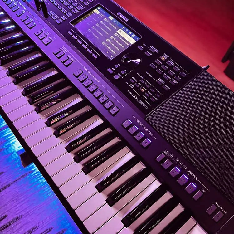 PSR-SX920
