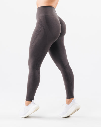 ALTERWEGAL Amplify Leggings Seamless Workout Leggings for Women Scrunch Gym  Fitness Girl Activewear Yoga Pants Alpha, Victory Blue, XS : Buy Online at  Best Price in KSA - Souq is now 