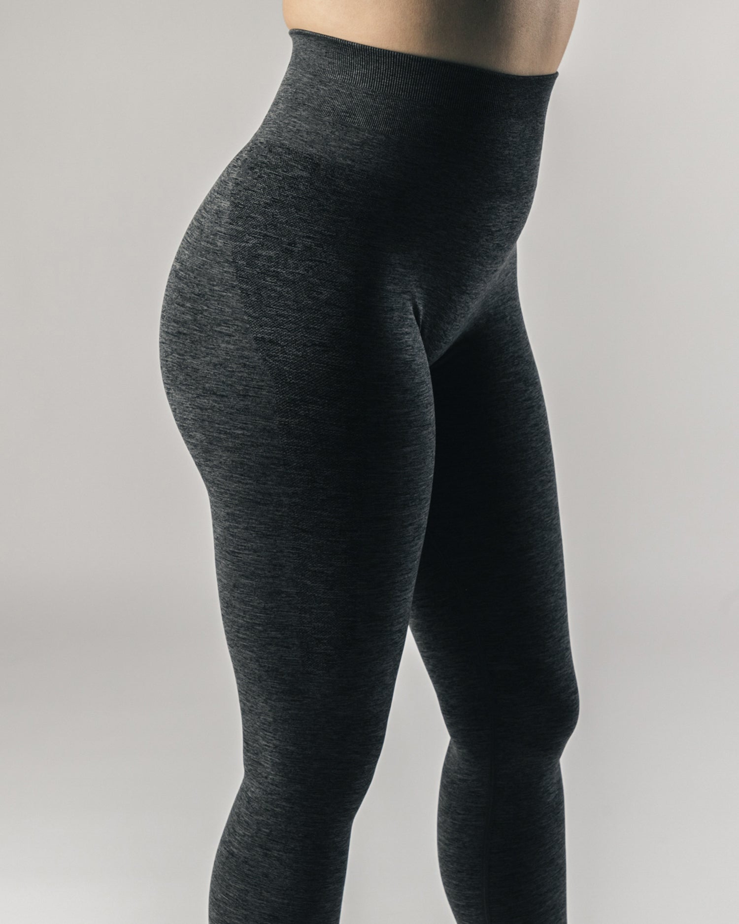Alphalete Amplify Leggings Medium Grey, Women's Fashion