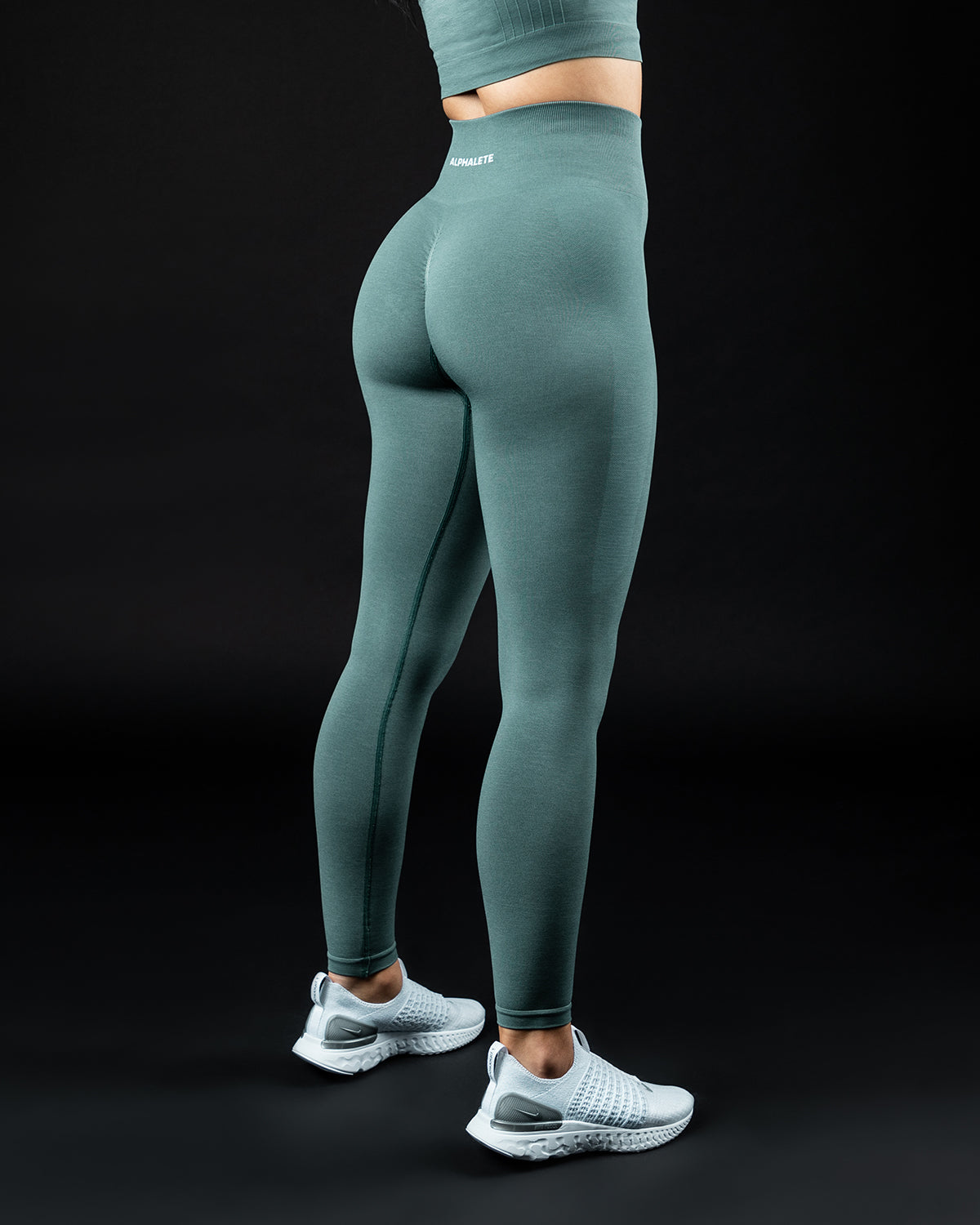 Alphalete amplify leggings - Athletic apparel