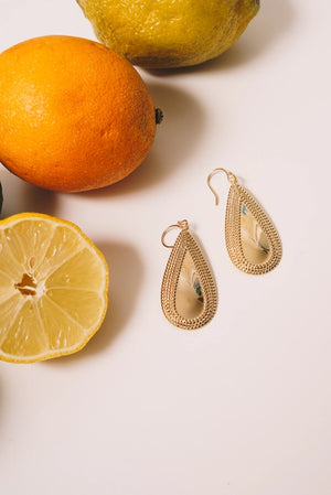 Gervais Teardrop-18K Gold Plating-Brass - Alice & Erin