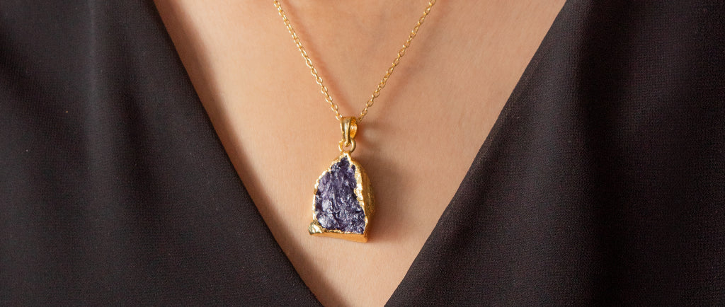 amethyst stone pendant for her