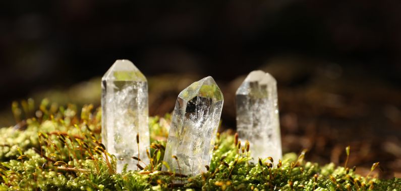 clear quartz stone meaning